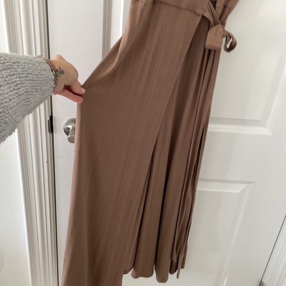 ANTHROPOLOGIE Porridge Taupe Wrap Dress NWT - Picture 10 of 10